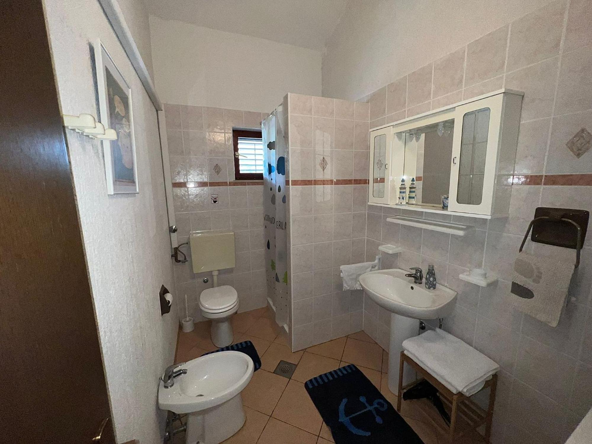 Apartments Dora And Tonka Krk 波拉特 外观 照片