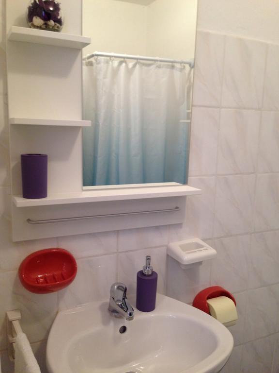 Apartments Dora And Tonka Krk 波拉特 外观 照片